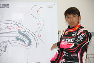 DRIVING LESSON PHOTO06