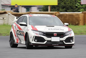POTENZA EXTREME SEAT PHOTO02