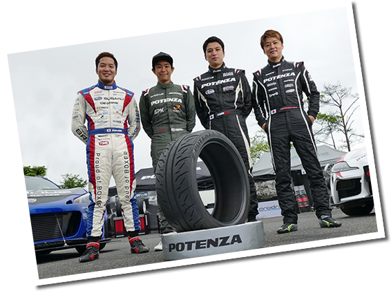 TOGETHER WITH PROFESSIONAL DRIVERS PHOTO01