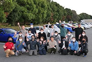 TOGETHER WITH PROFESSIONAL DRIVERS PHOTO06