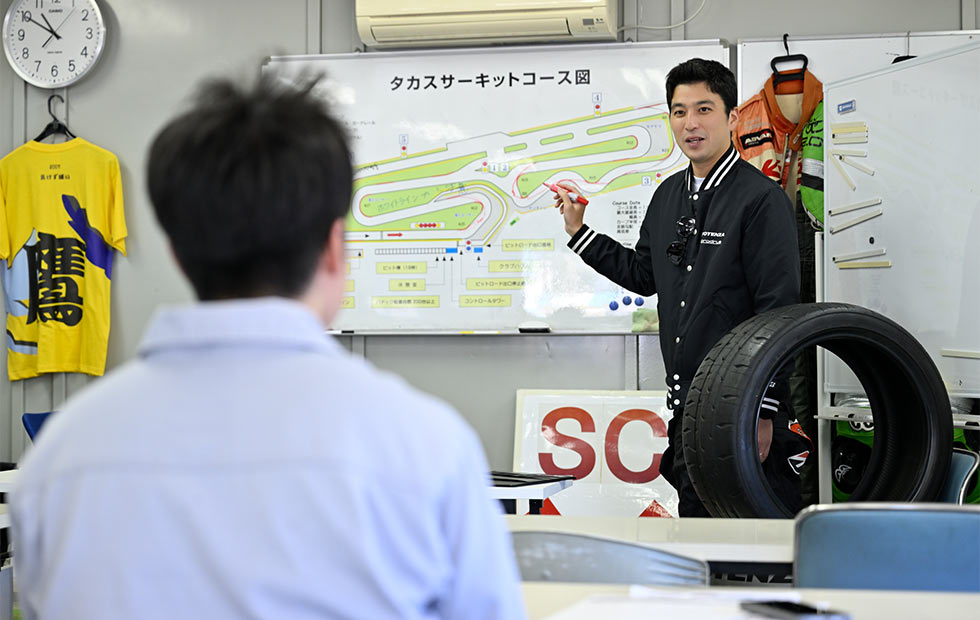 インタビュー04